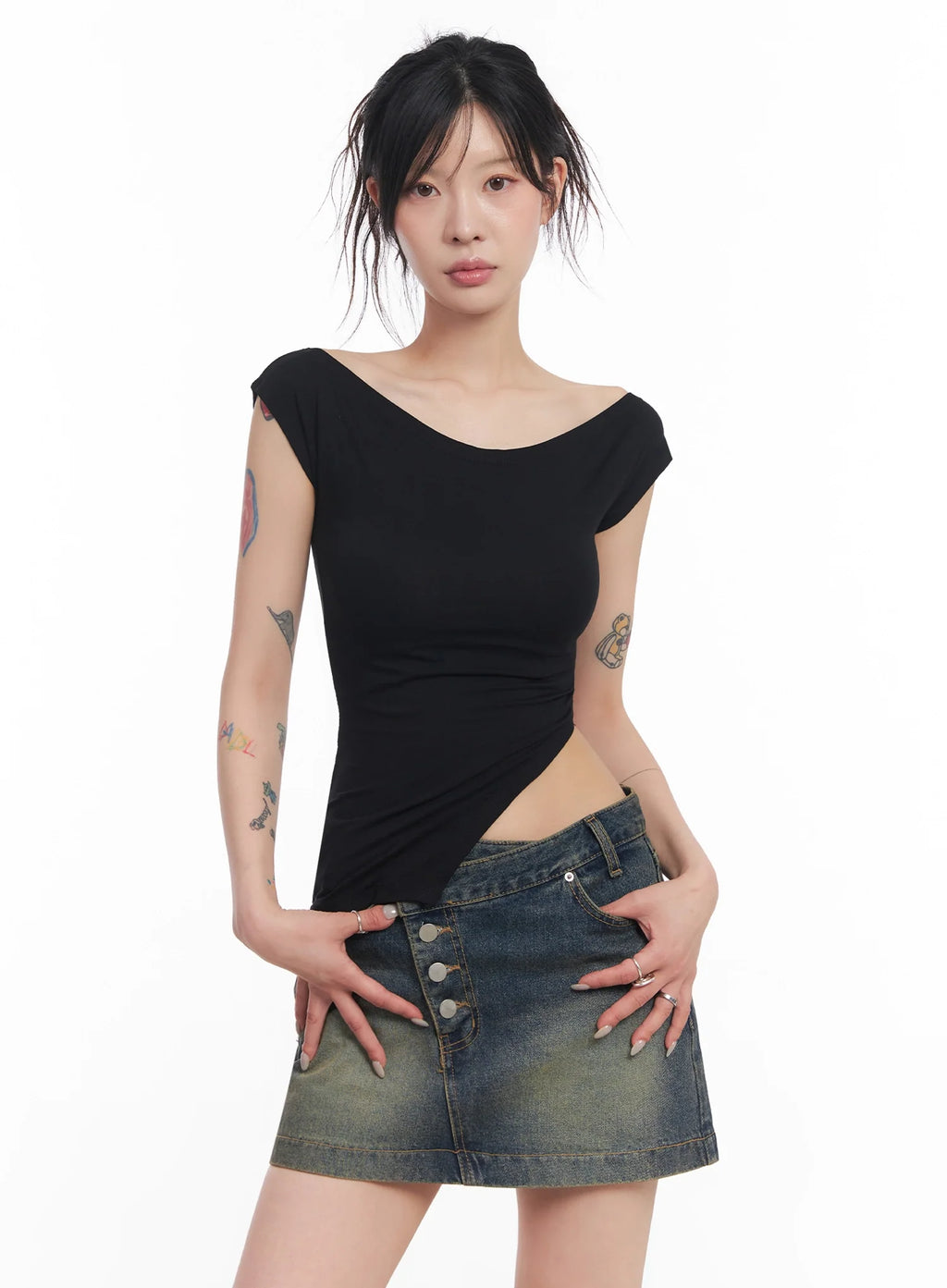 Slit Off-Shoulder Tee IC503