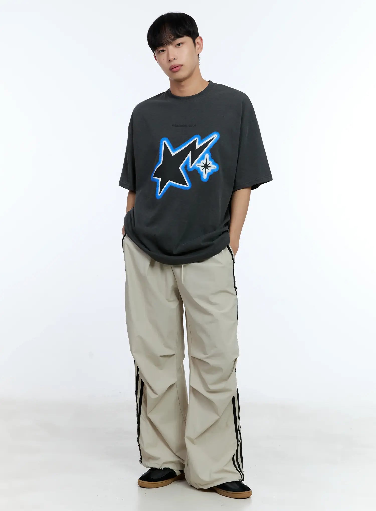 Men's Star Graphic Tee IL515