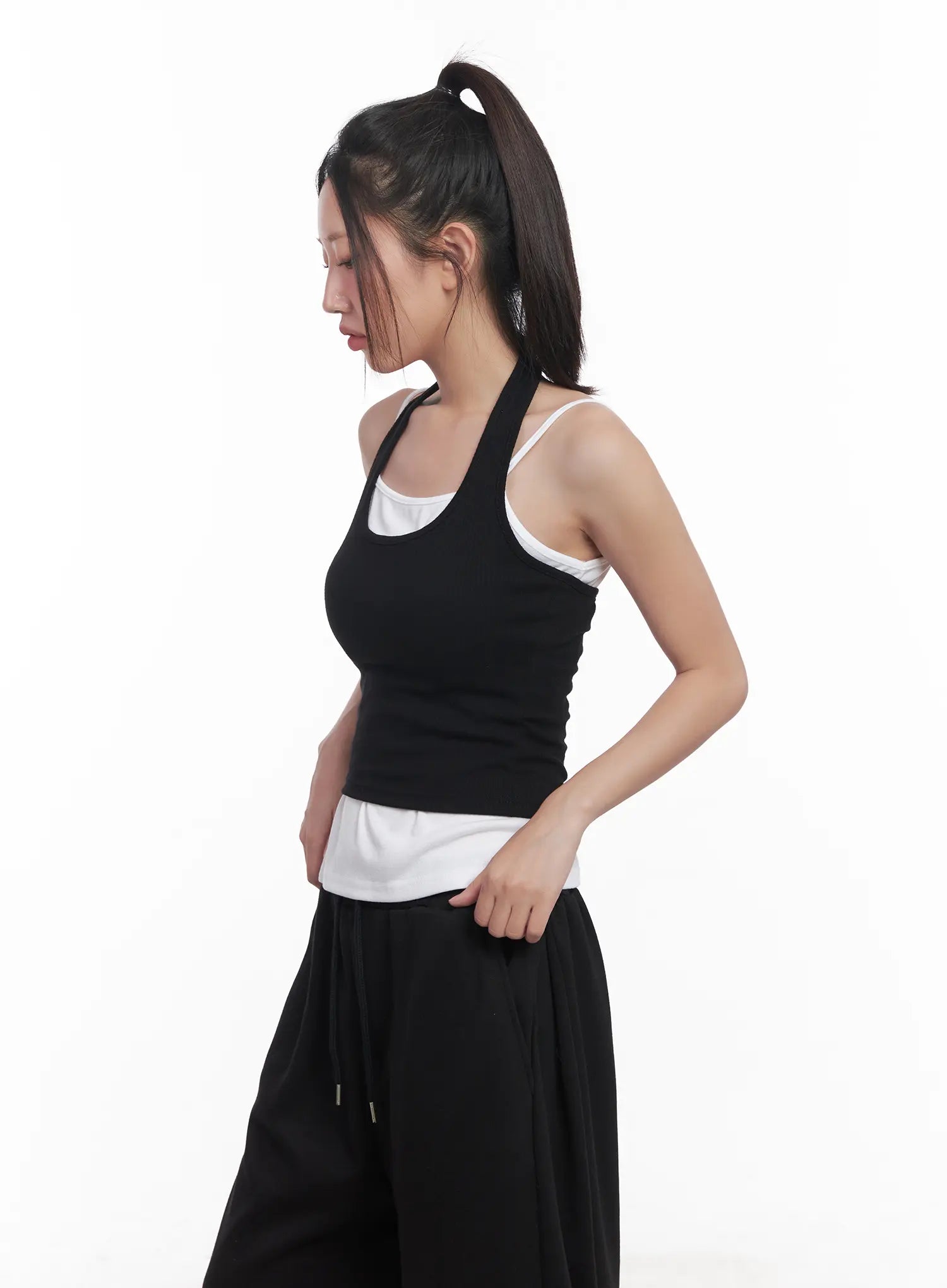 Cropped Halter Top CU517