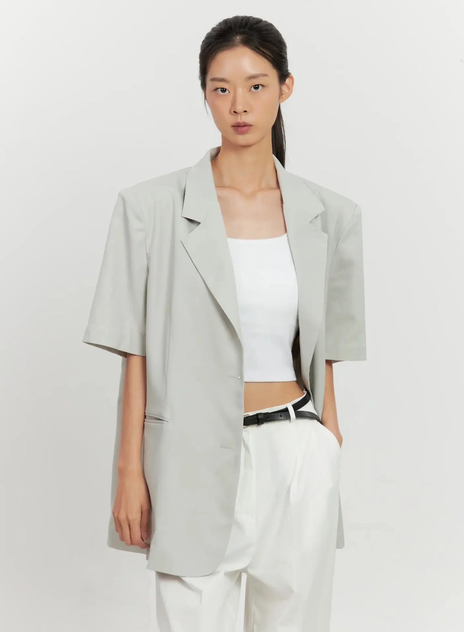 Short-Sleeve Blazer Jacket IL528