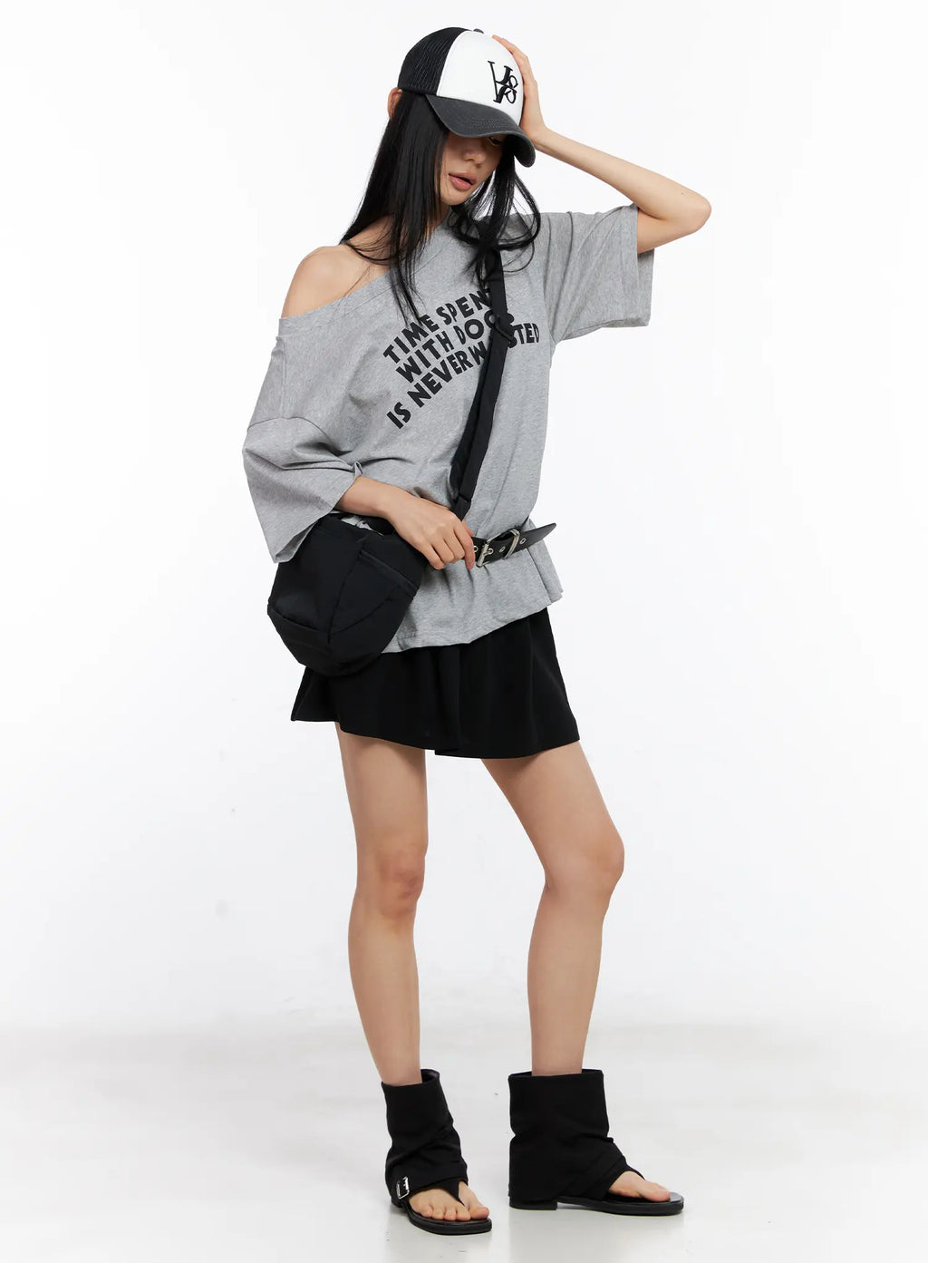 Off-Shoulder Relaxed-Fit Graphic Tee CL530