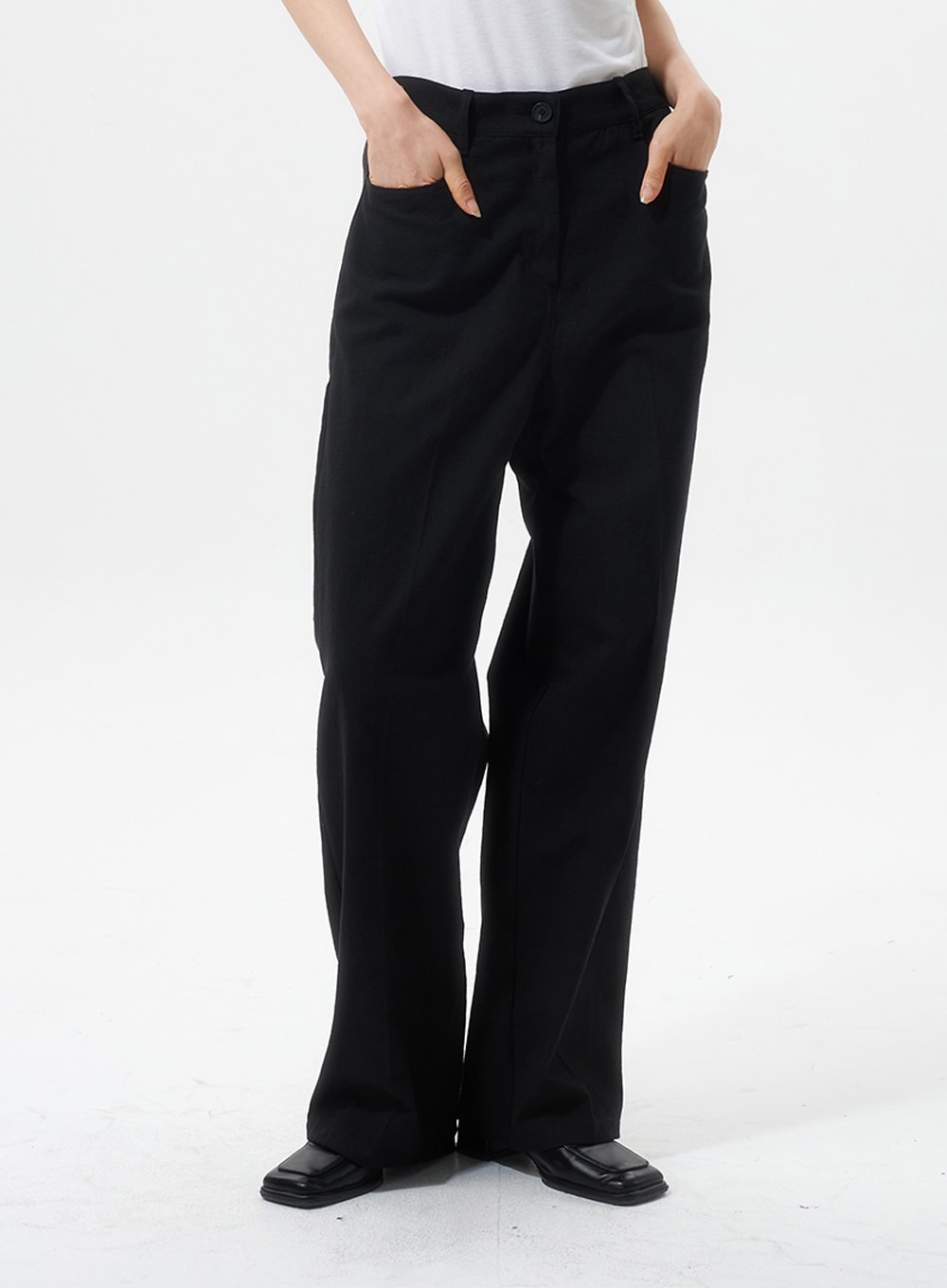Straight Leg Tailored Pants IU326