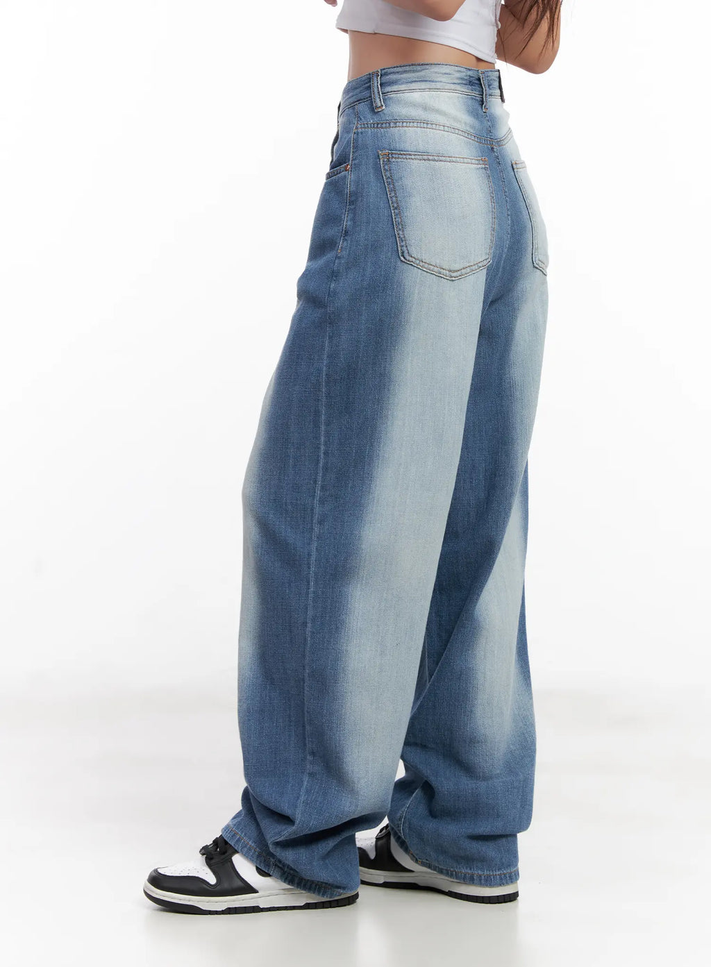 Yumi Washed Wide-Leg Denim Jeans CL521