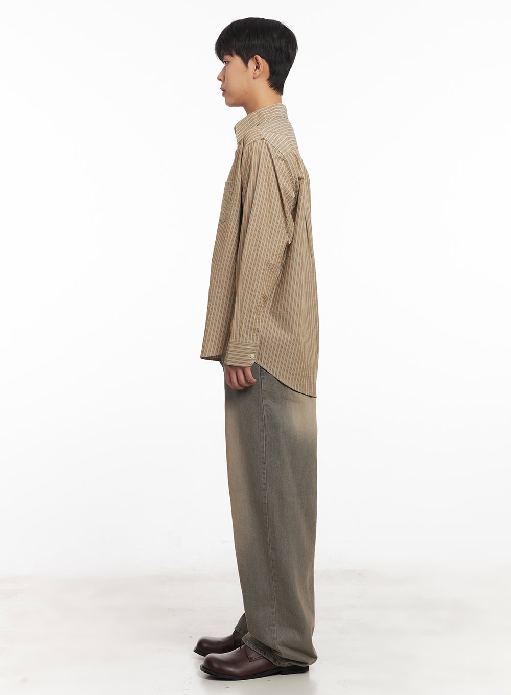 Men's Oversized Stripe Collared Shirt IM514