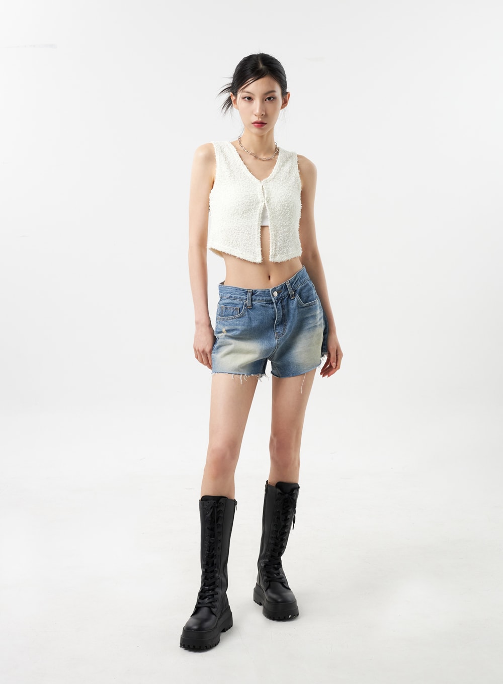 Mid-Rise Denim Shorts CU309