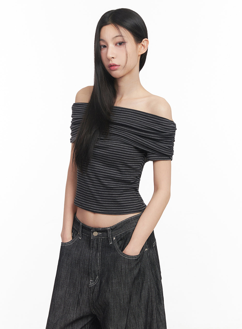 Off-Shoulder Striped Tee IY516