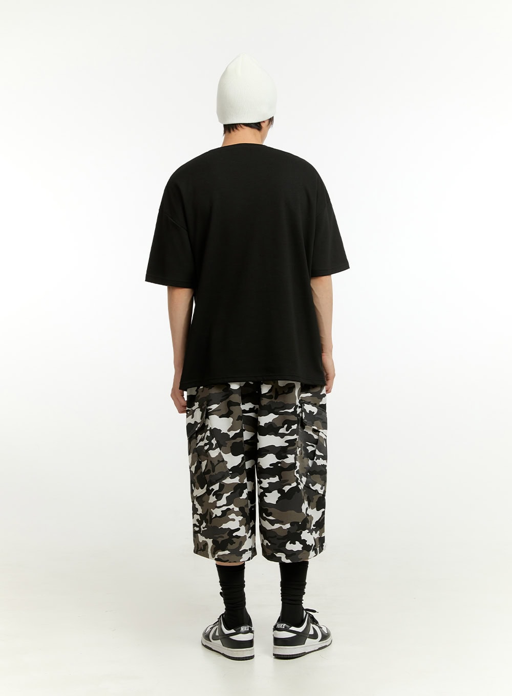 Men's Oversize Round Neck T-Shirt (Black) IL418