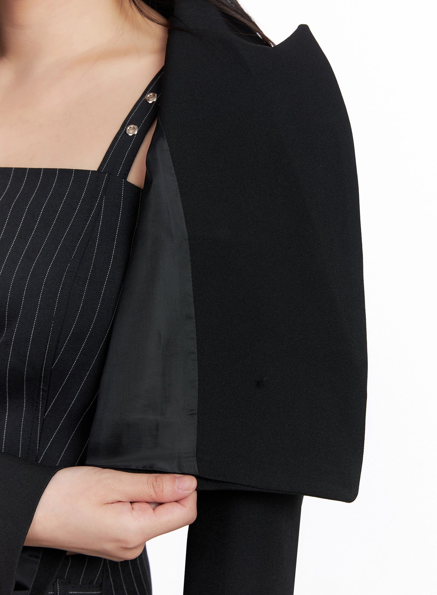 Modern Pinstripe Cropped Blazer IS525