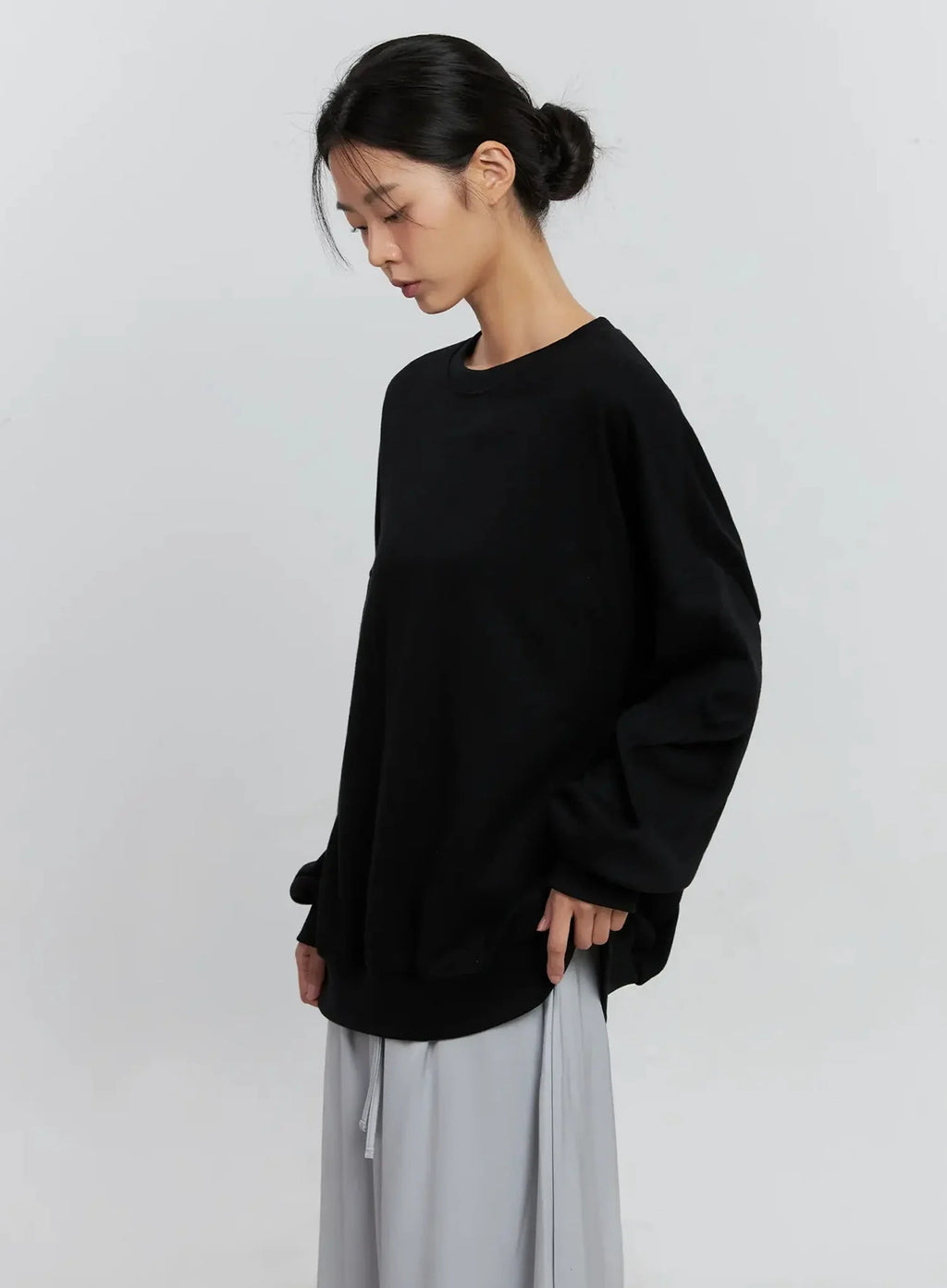 Classic Grey Crewneck Sweatshirt IS516