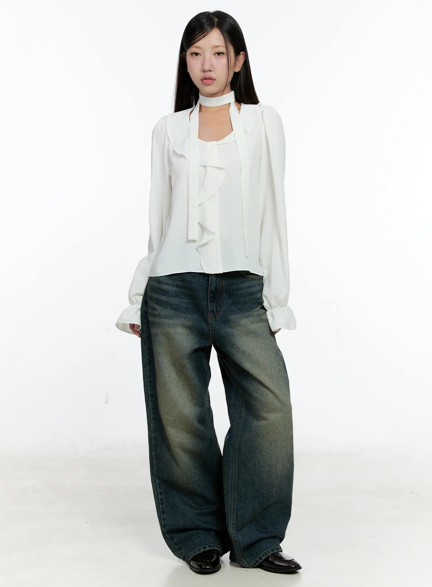 Lilian Vintage Wash Wide-Leg Jeans CS518