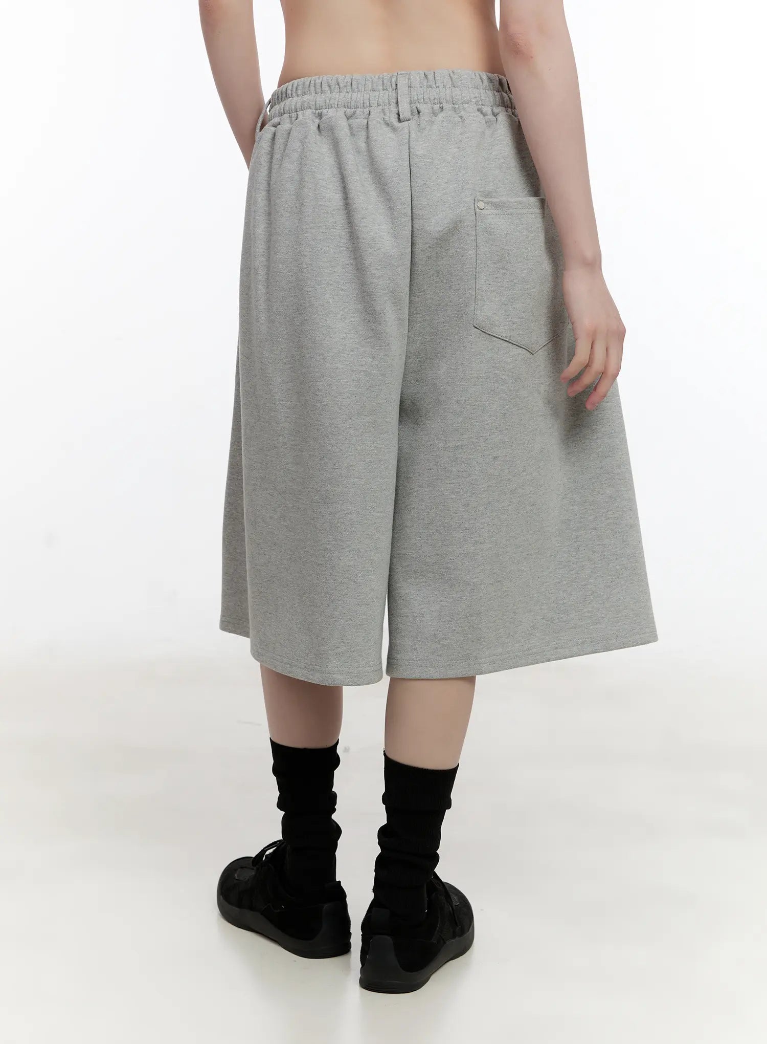 Comfy Belted Jogger Sweatshorts CL507