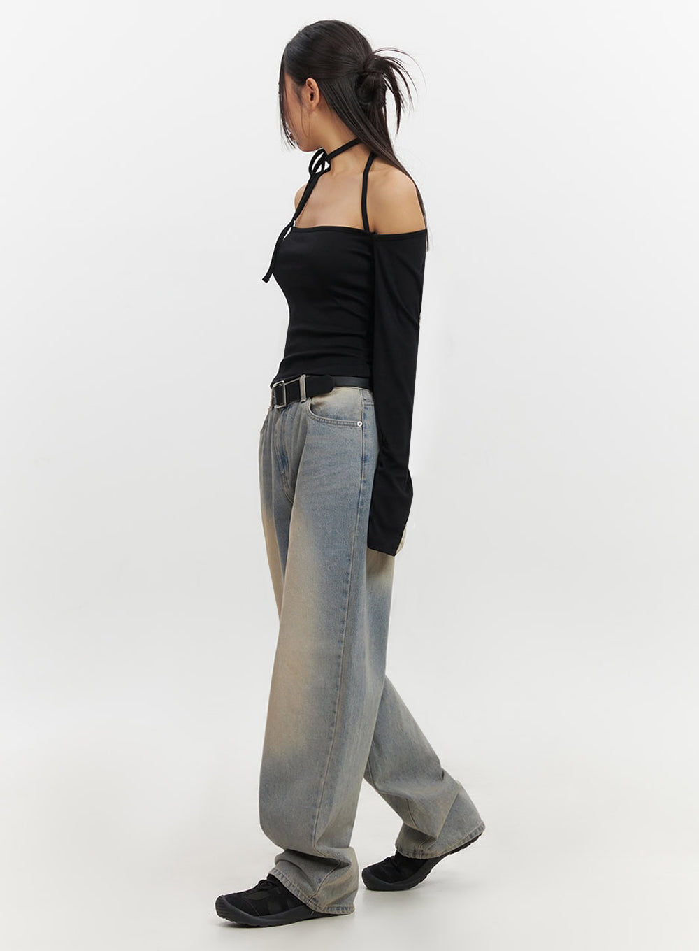 String Off-Shoulder Long-Sleeve Top IF510