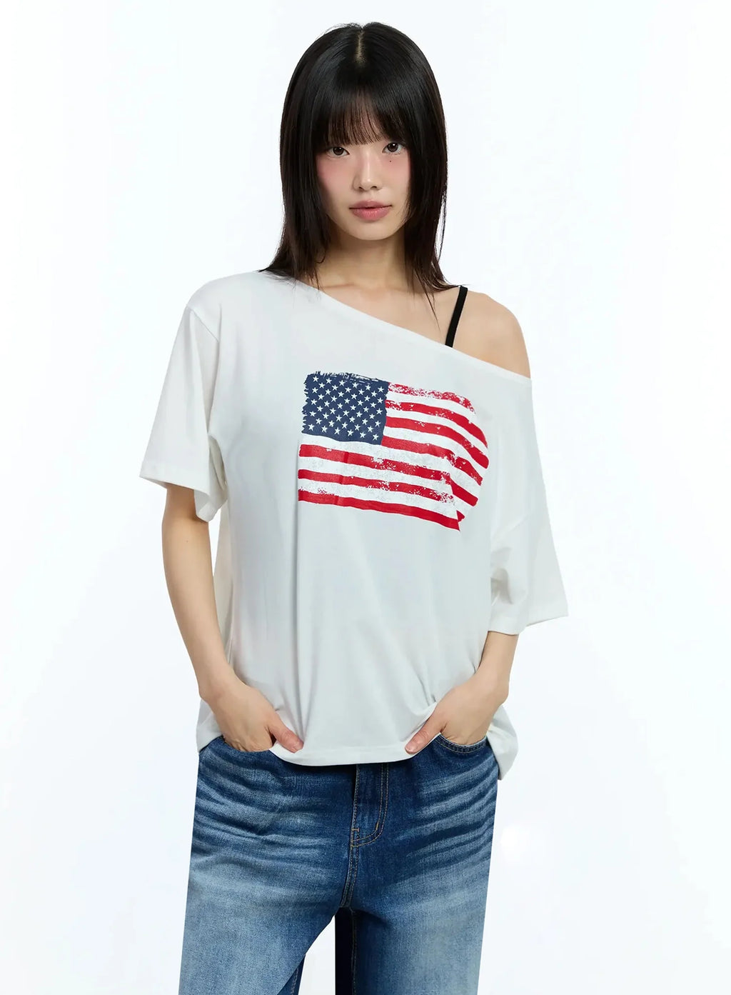 Off-Shoulder Graphic Print Tee IU525