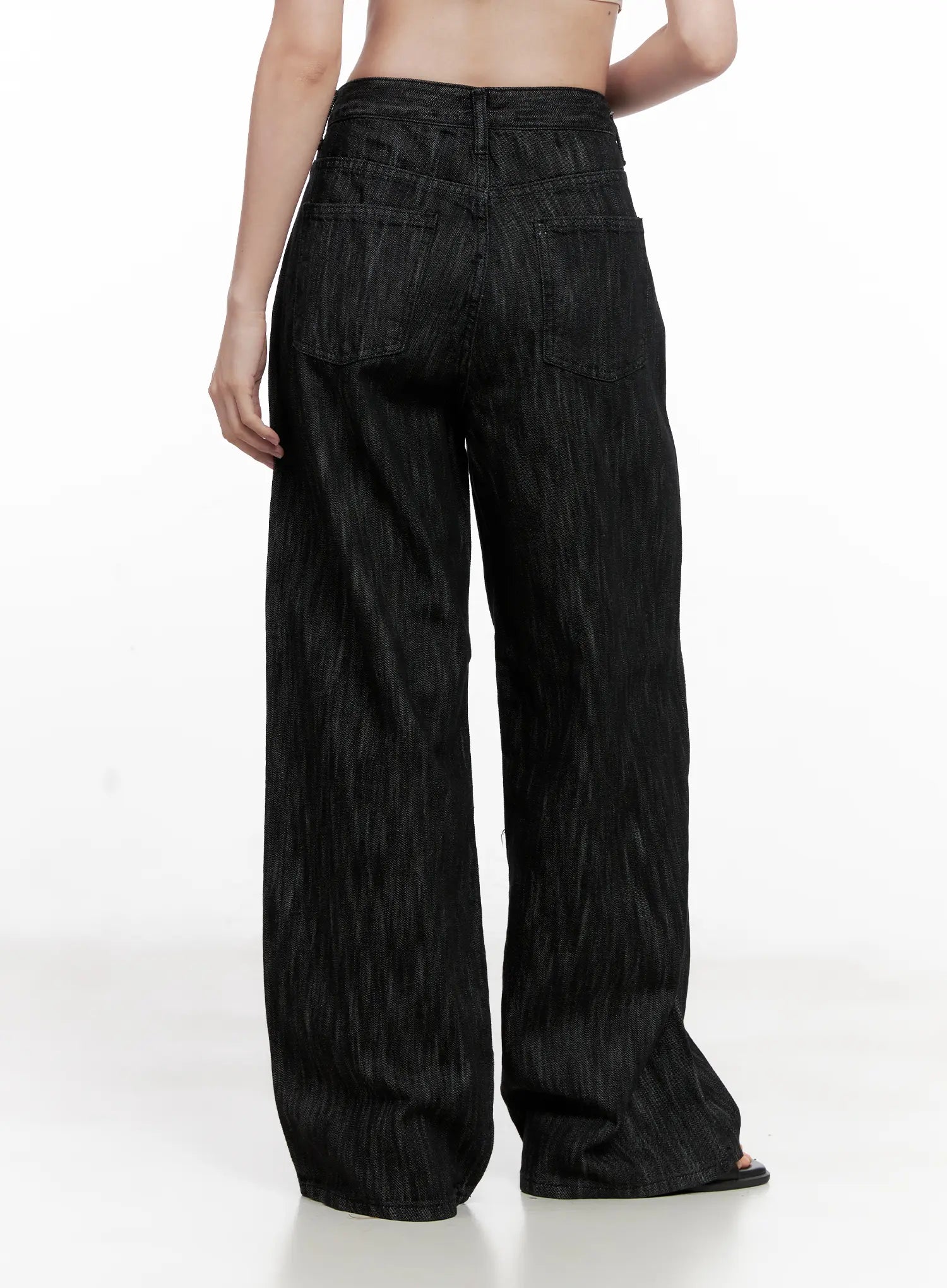 Yuha Wide-Leg Pintuck Denim Jeans CL523