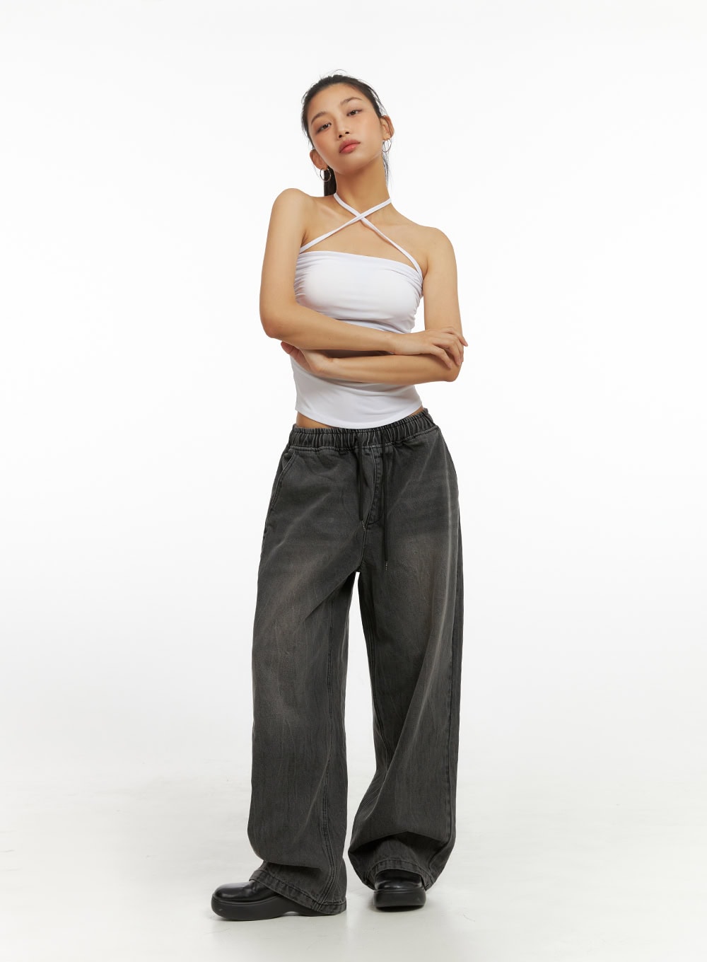 X-Strap Halter Crop Top IU412