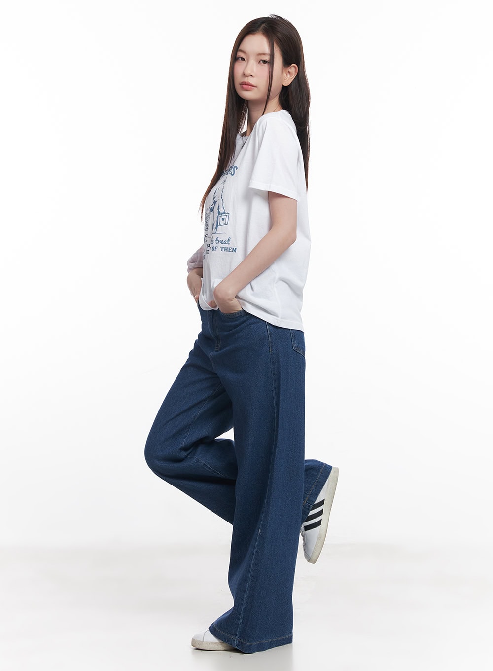 Aven Wide-Leg Jeans CY515