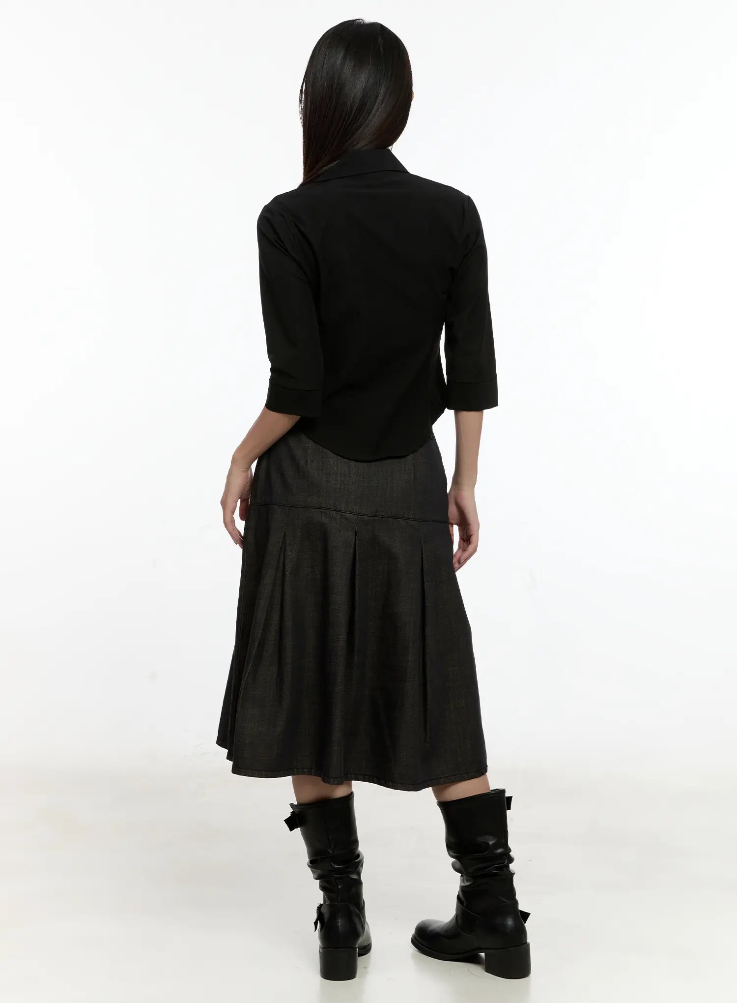 Chic Black Buttoned Half Sleeve Top CL531