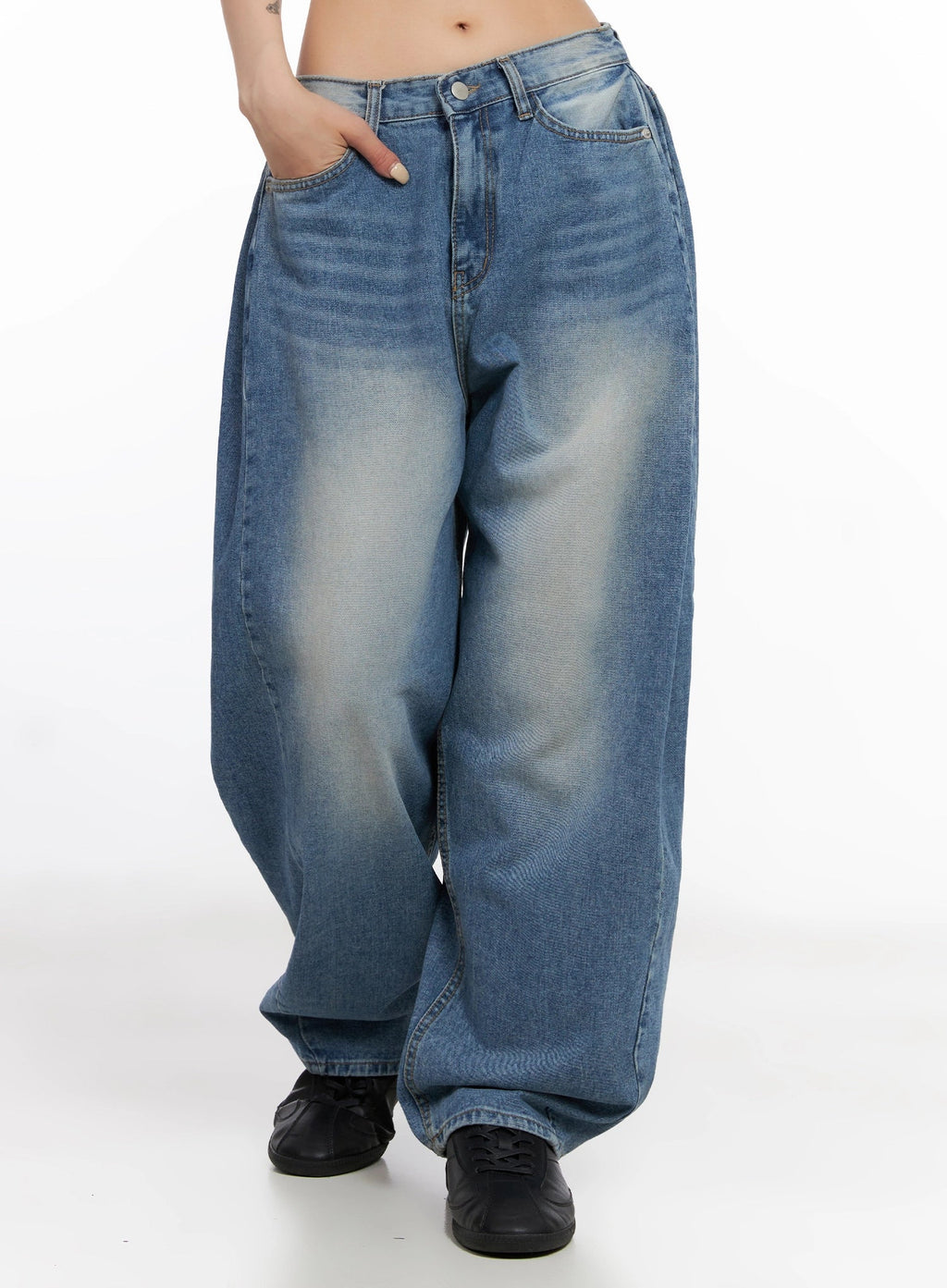 Ruthie Side Pleat Relaxed-Fit Jeans IS515
