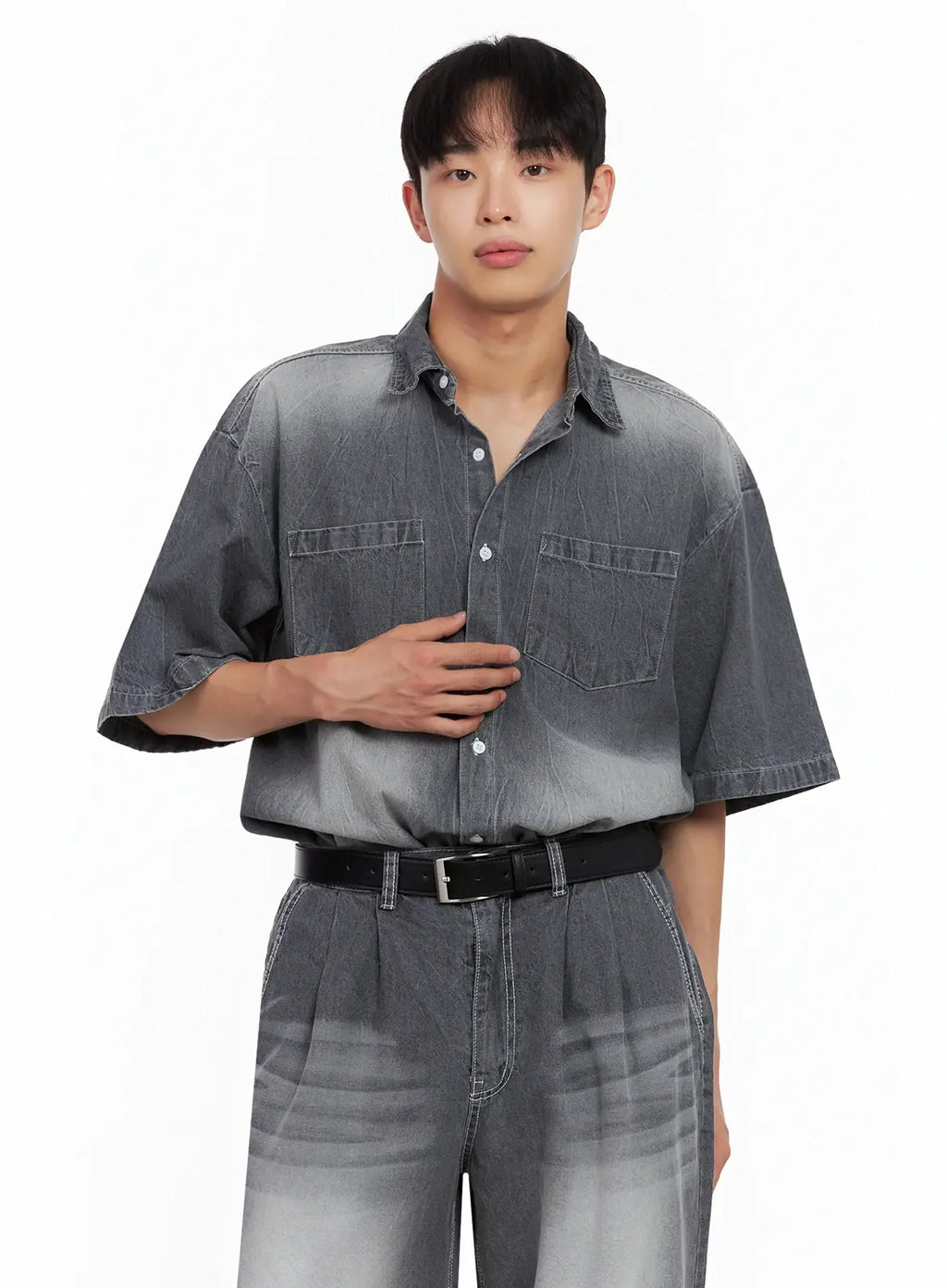Men's Washed Denim Button-Up Top IL516