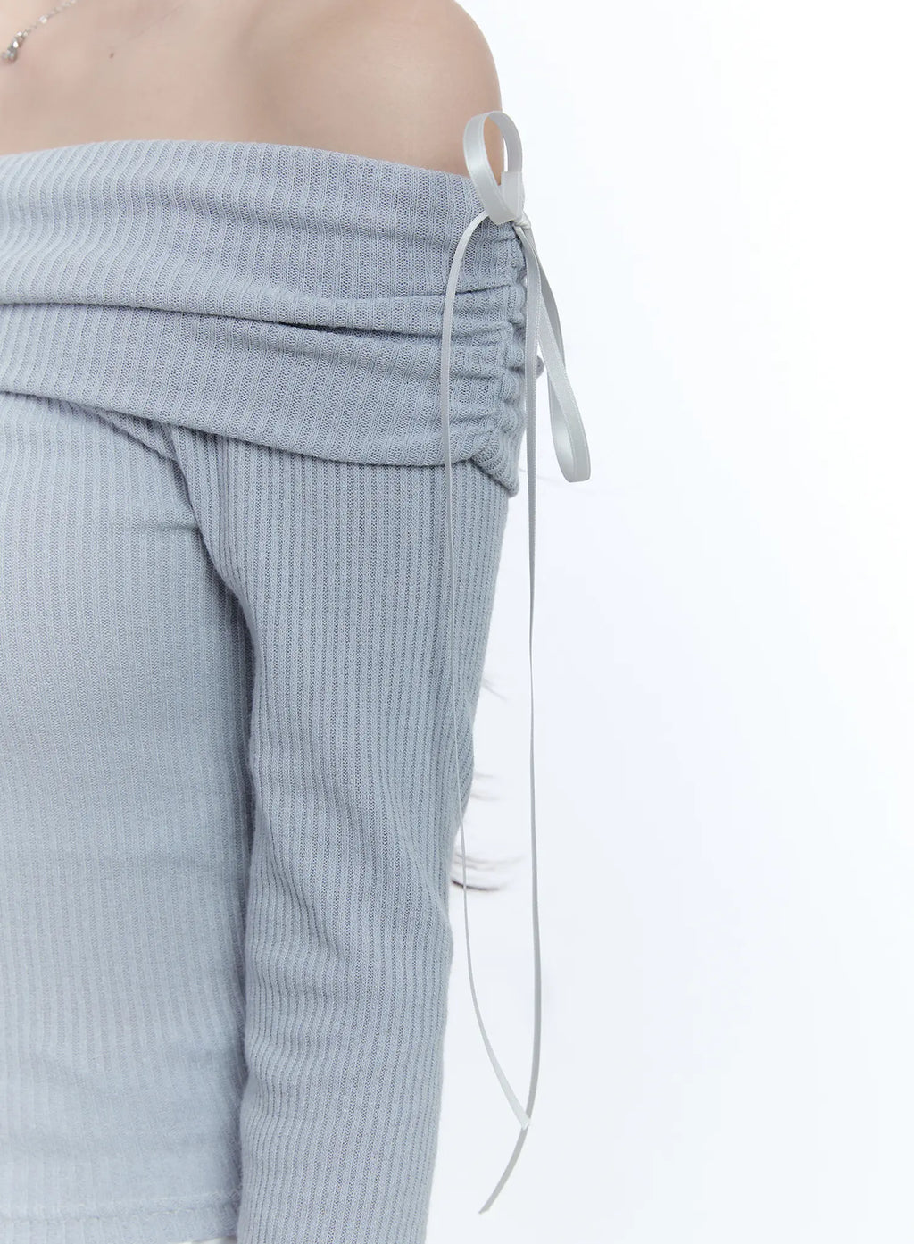 Off-Shoulder Ruched Knit Top CG512