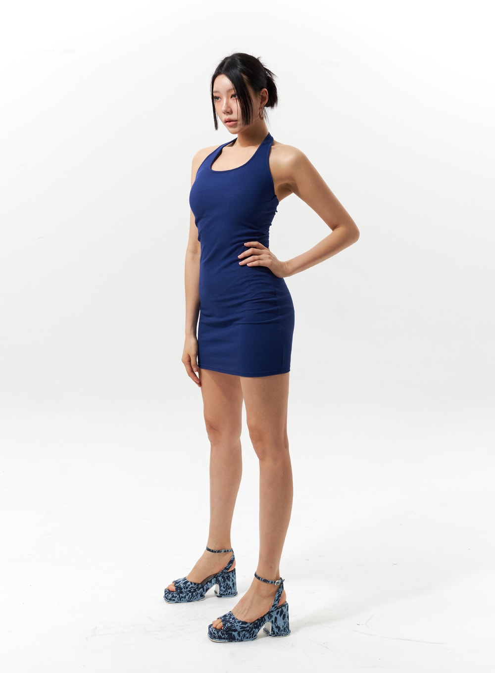 Halter Neck Mini Dress IU322