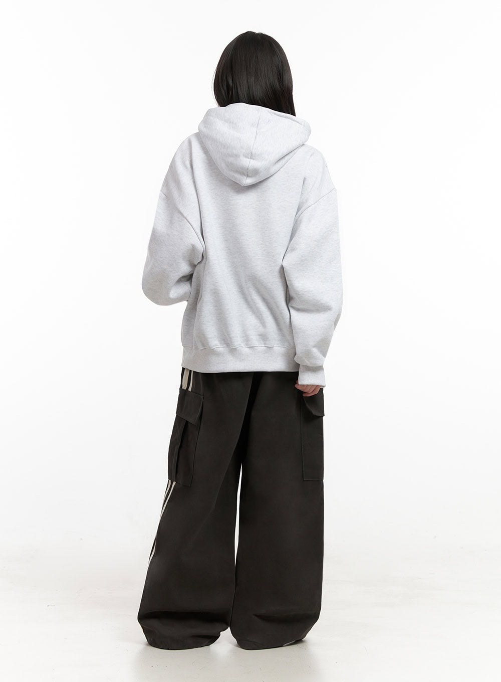 Wide-Fit Cargo Pocket Pants IN427