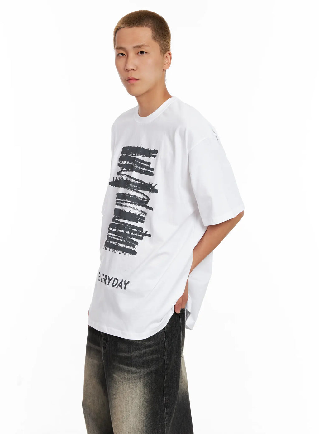 Men's "Everyday" Graphic Tee IL521
