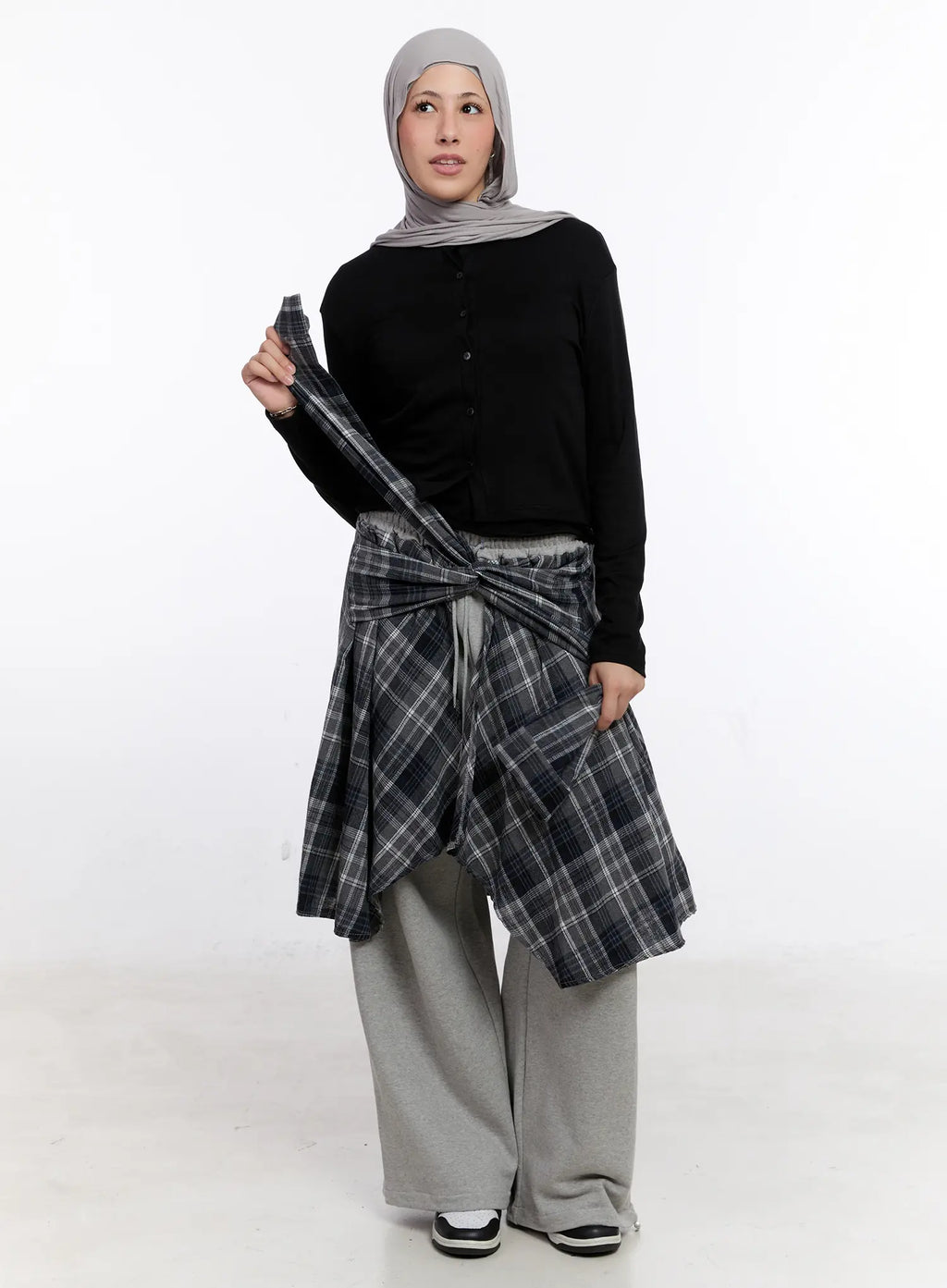 Classic Button-Up Long Sleeve Cardigan CS524