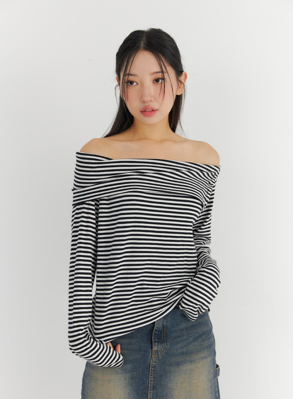 Off-Shoulder Stripe Long Sleeve Top CO324