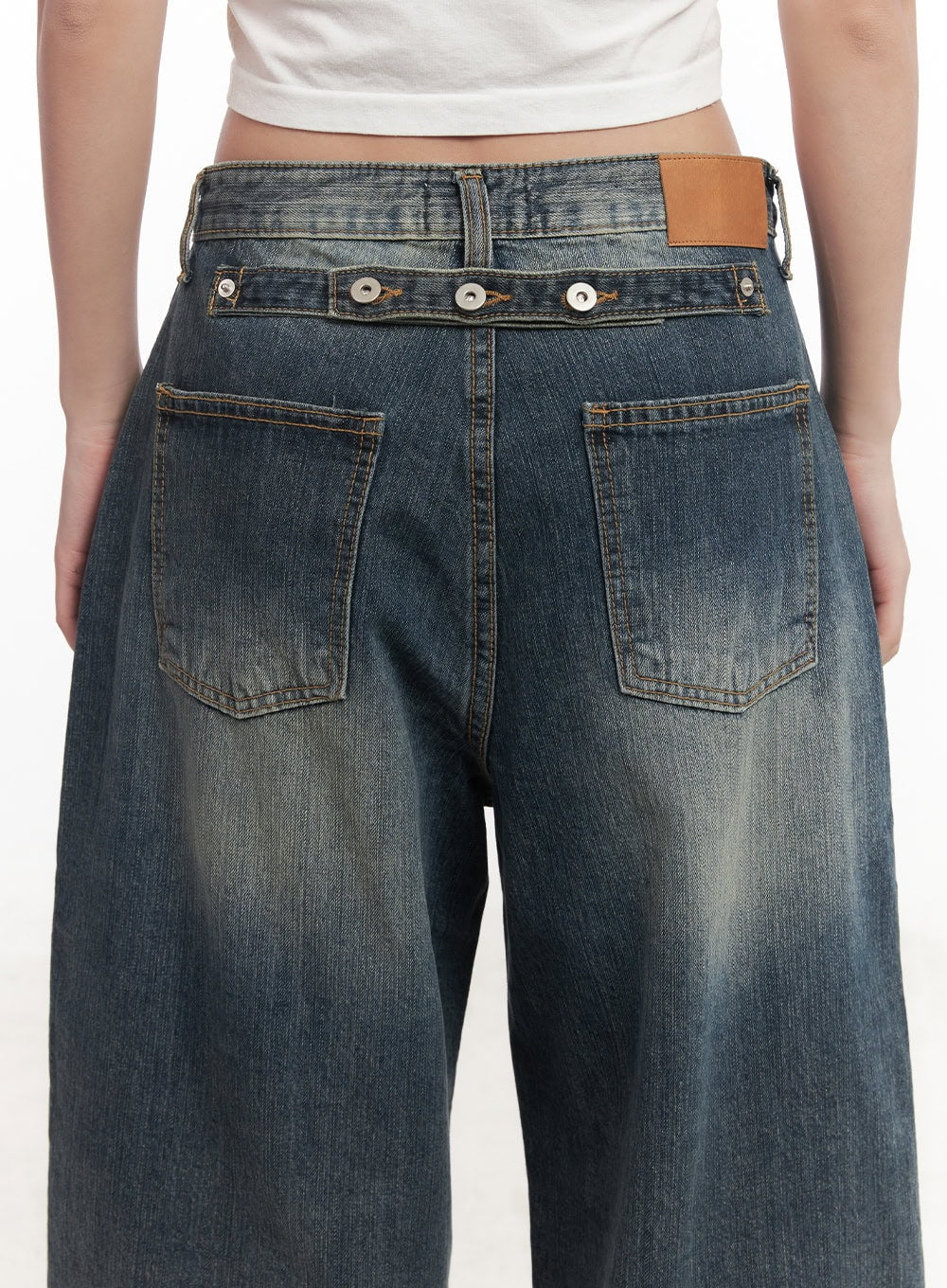 Leilani Washed Baggy Jeans CM531