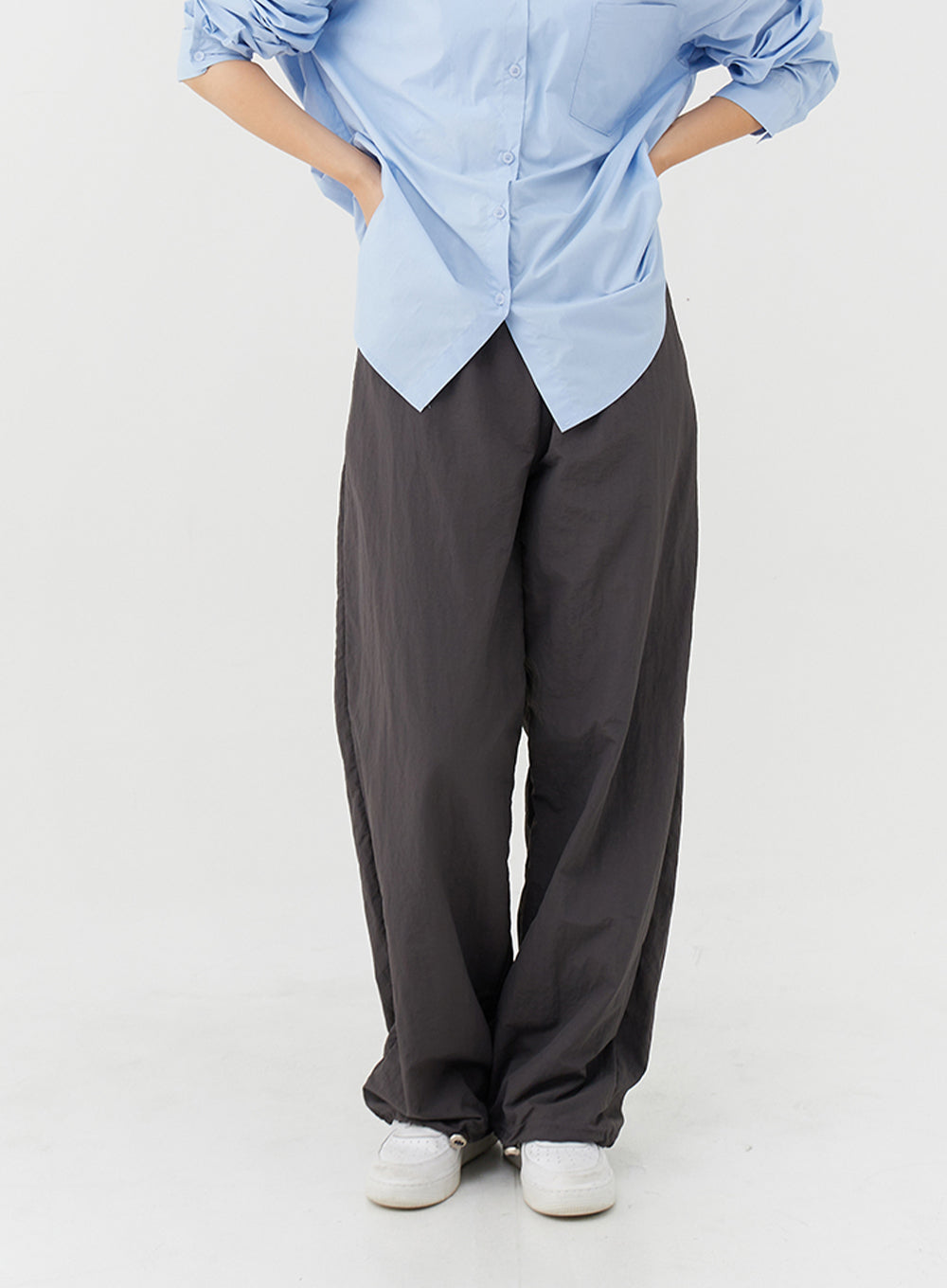 Loose Fit Banded Pants CA04