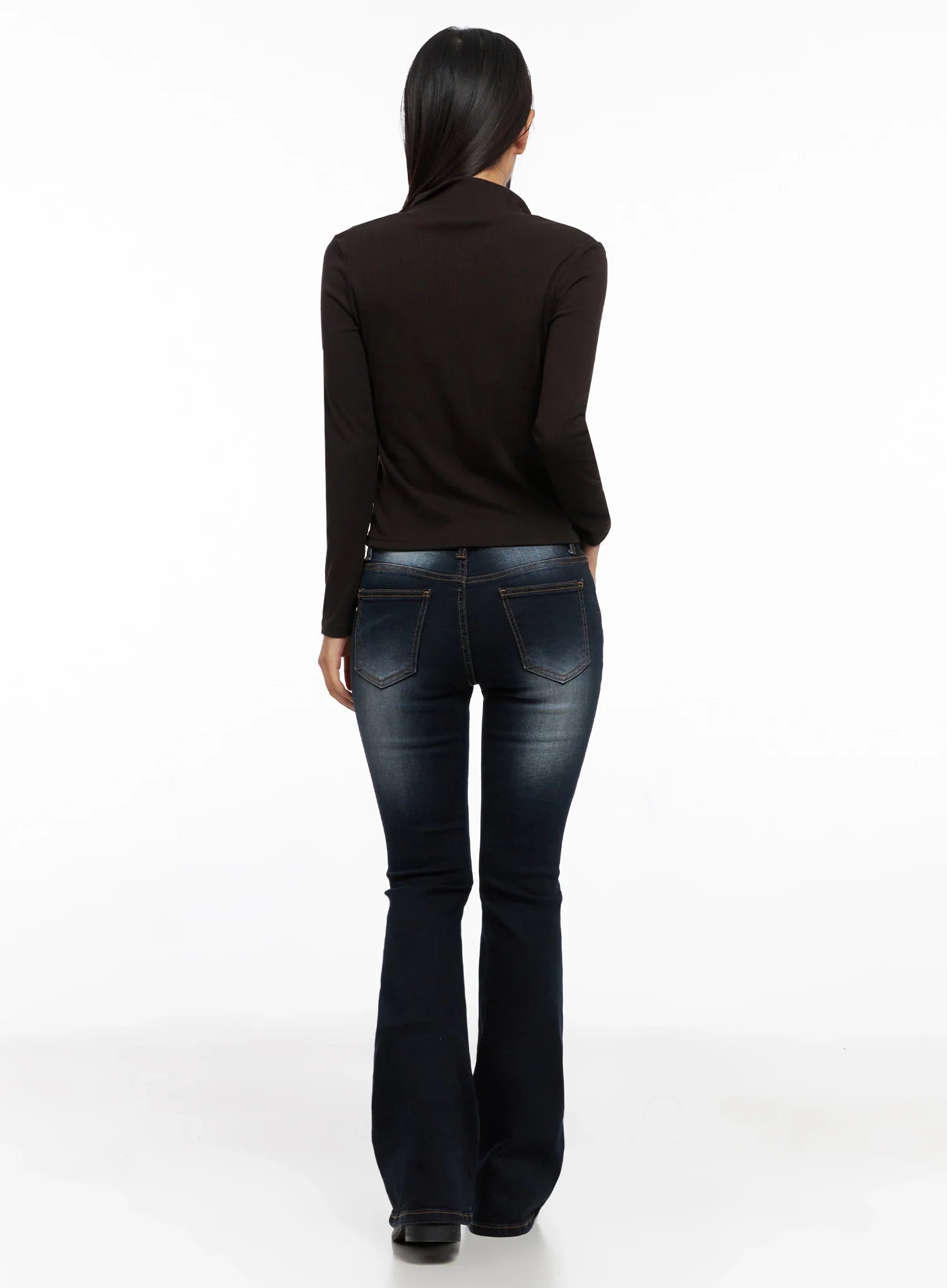 Snap Front Collared Long Sleeve IG528