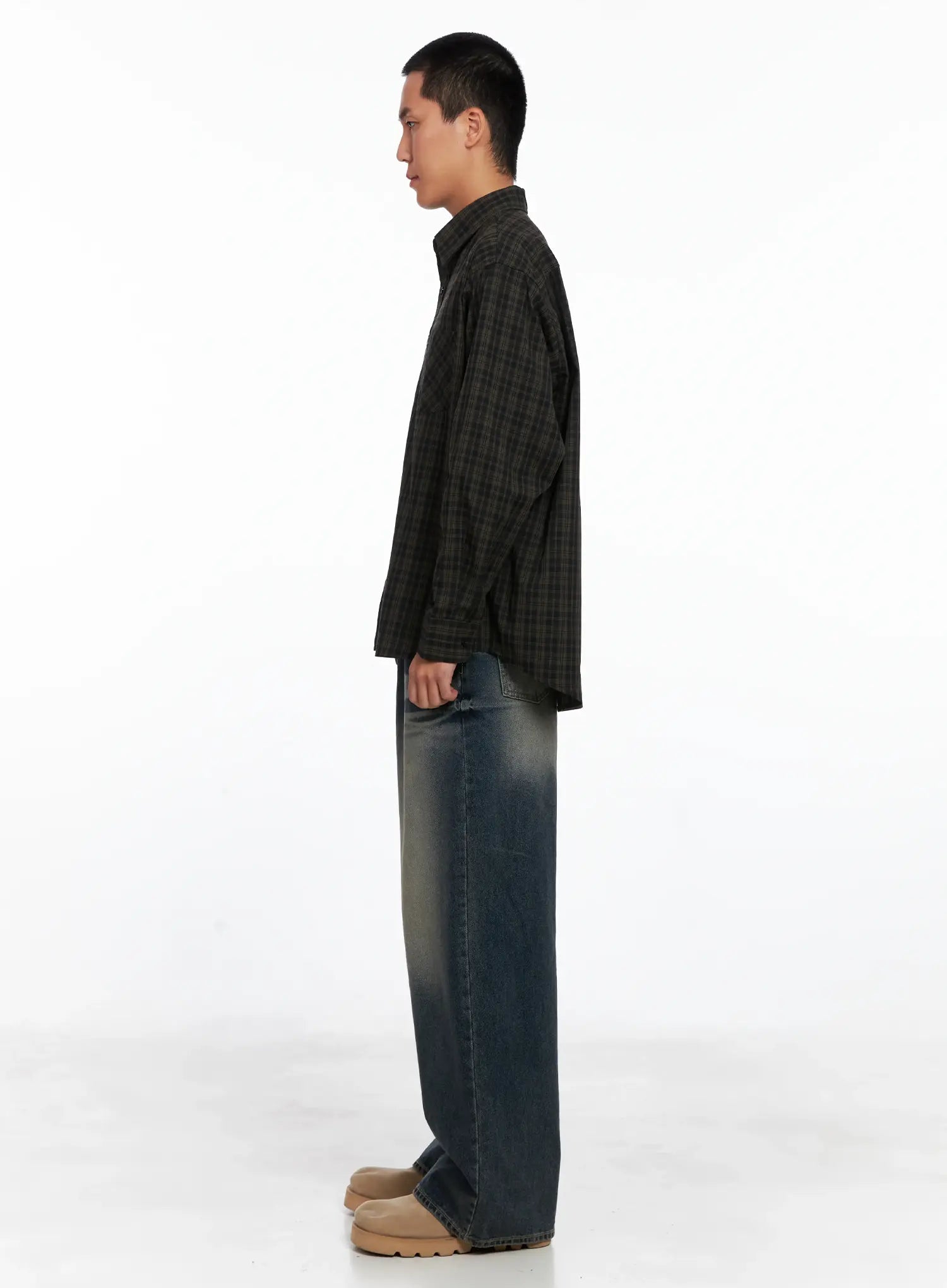 Men's Faded Wide-Leg Jeans IS510