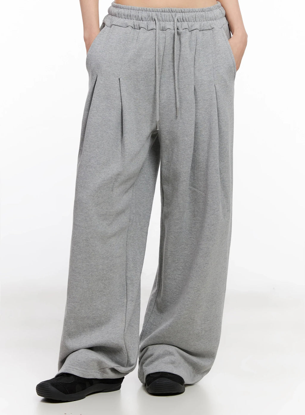 Relaxed-Fit Pintuck Sweatpants IG508