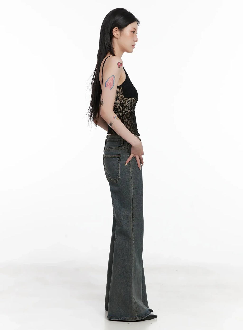 Lace Detail Cami Top IS508