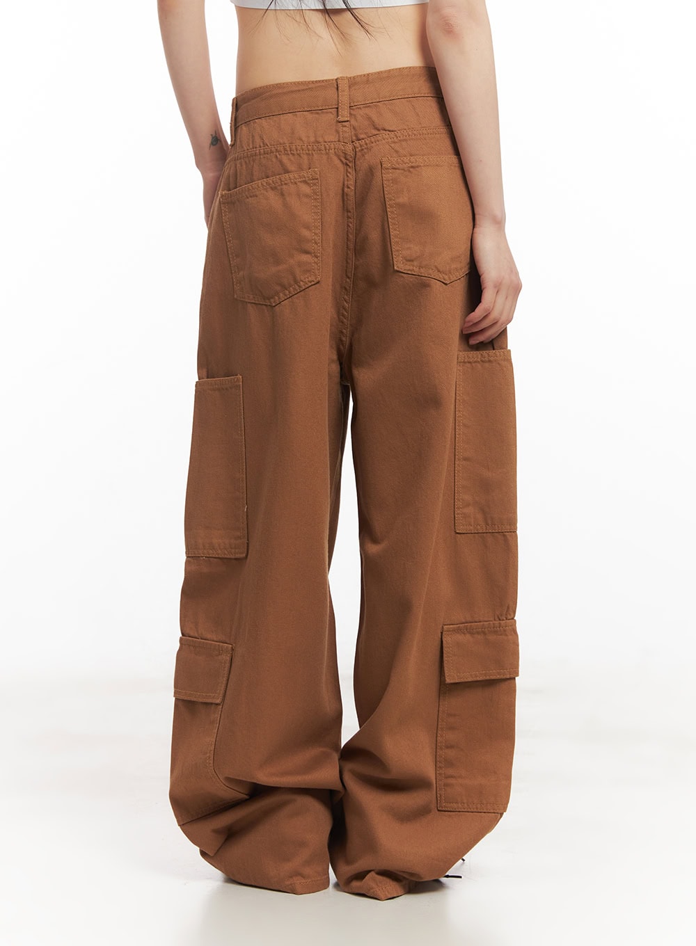 Relaxed-Fit Cargo Pants CA523