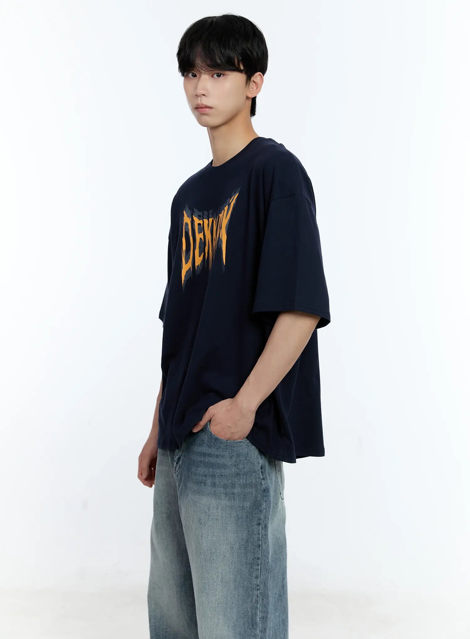 Men's Streetwear Graphic T-Shirt IL529