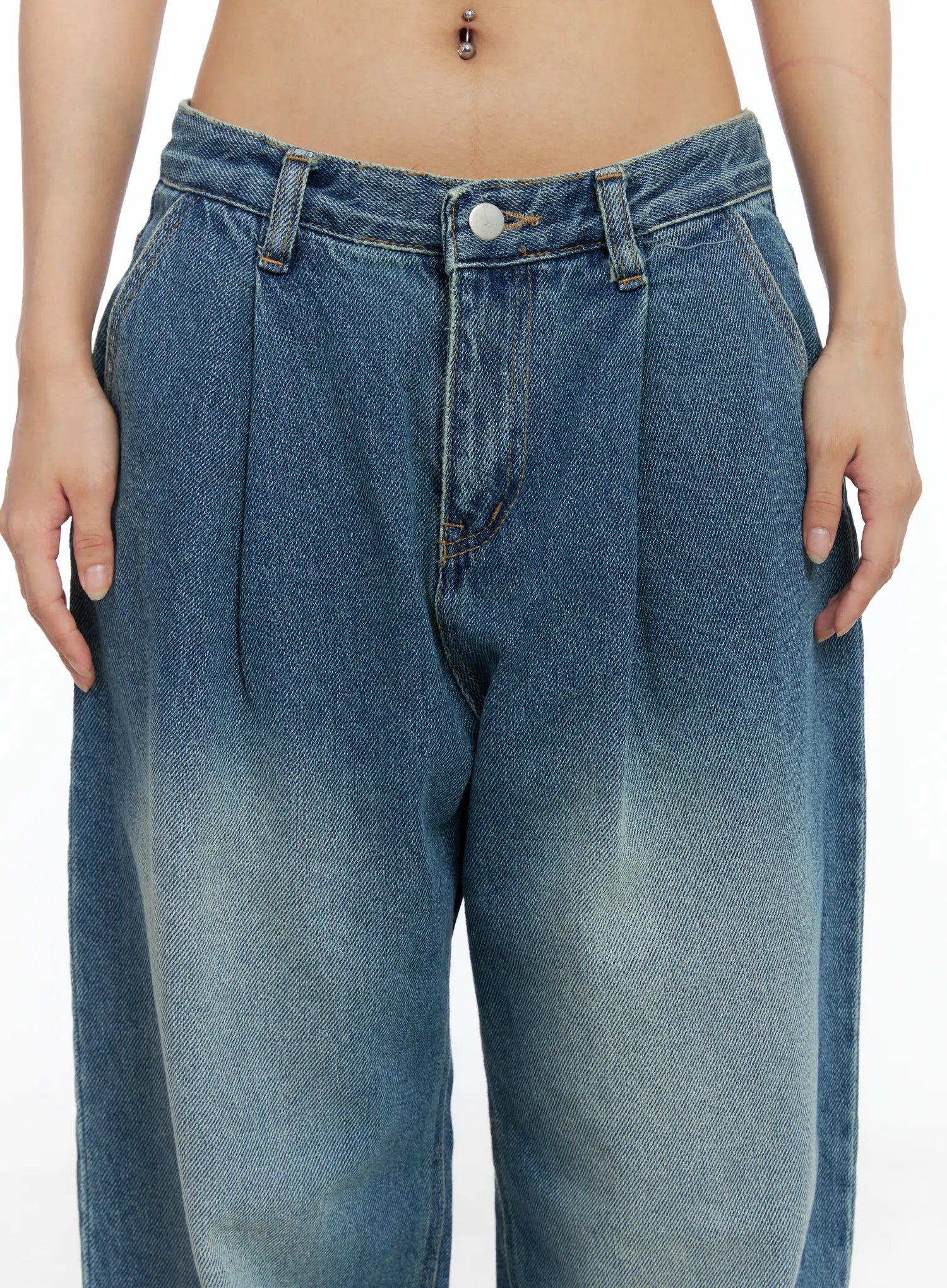 Halle Wide Leg Jeans CS504