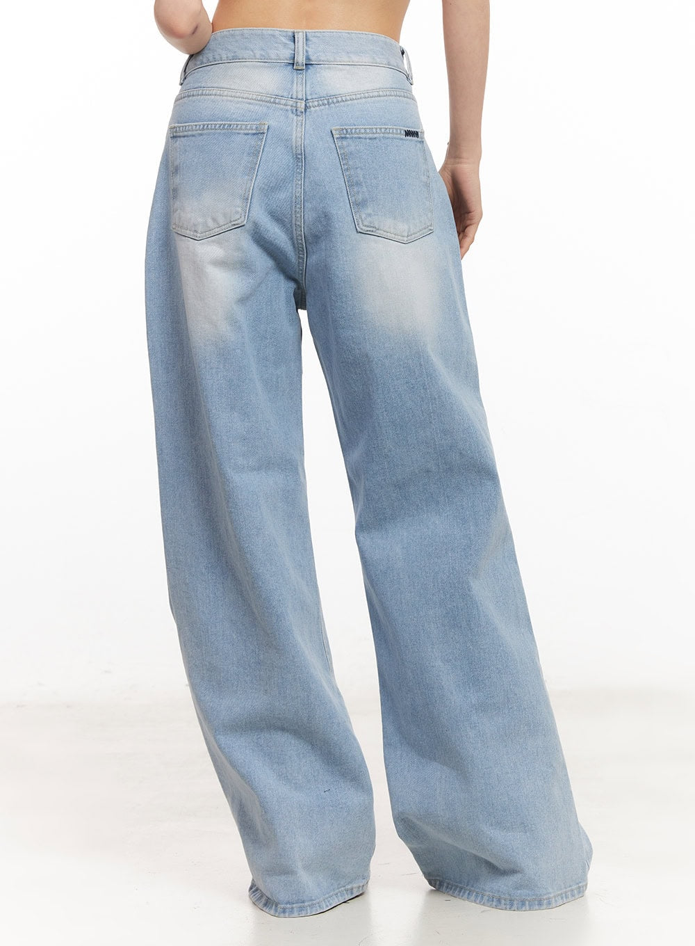 Calista Washed Wide-Leg Bootcut Jeans CA516