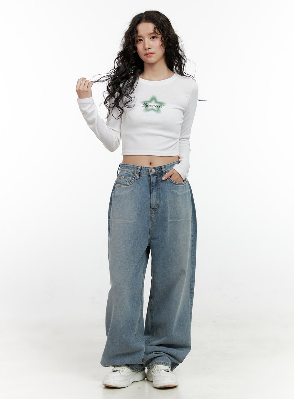 Taryn Chic Wide-Leg Jeans ON404
