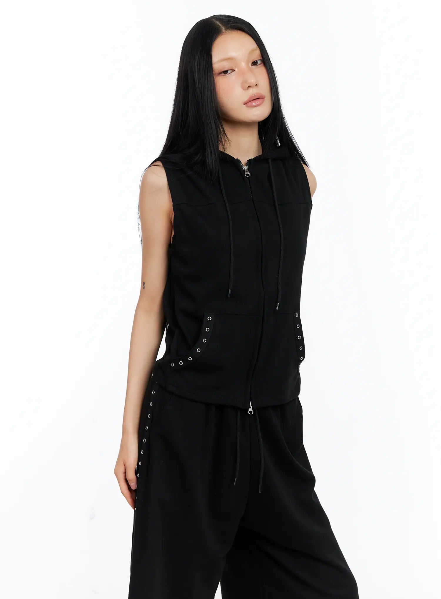 Eyelet Hooded Vest Zip-Up CL529
