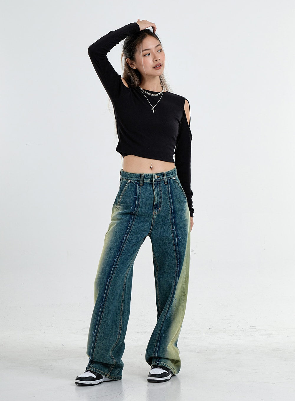 Simple Off Shoulder Crop Top CO04