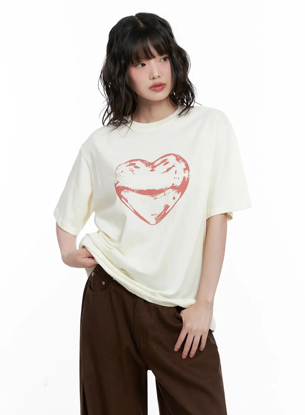 Heart Graphic Tee IL531