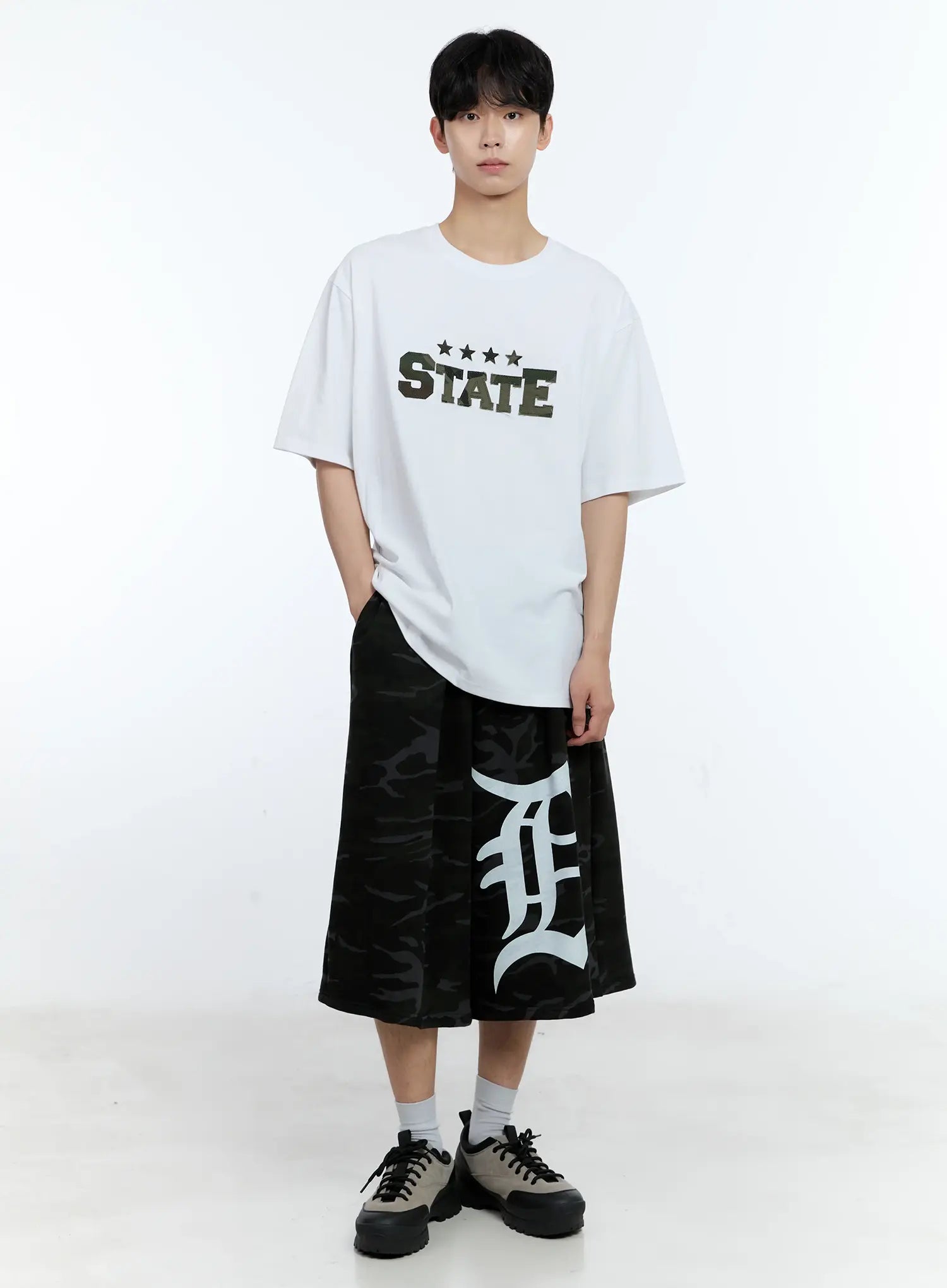 Men's Camo Graphic T-Shirt IL529