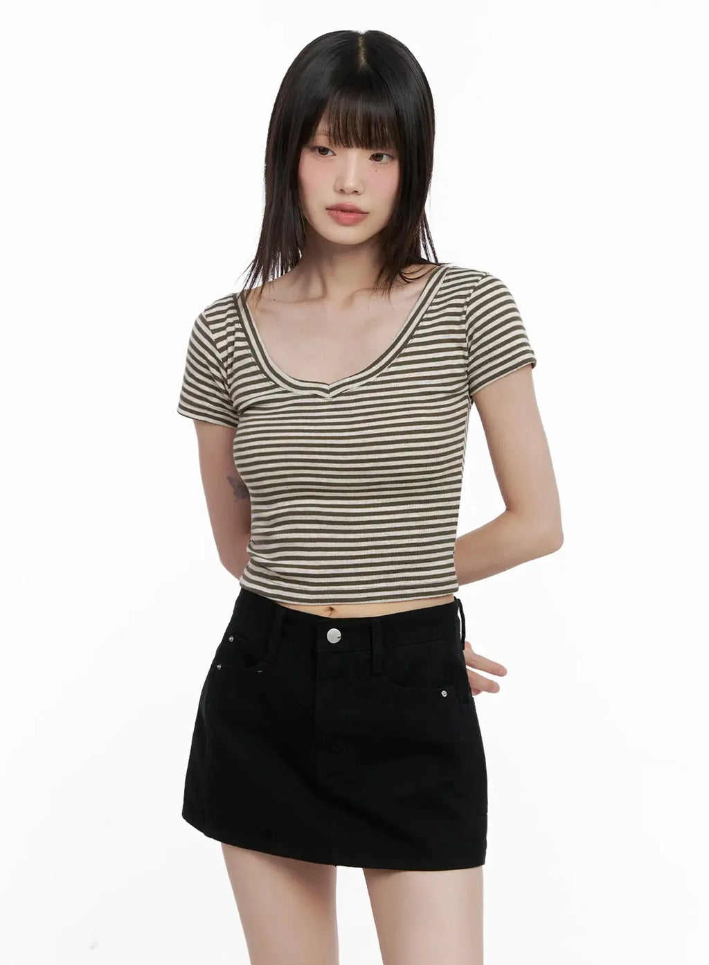 Striped V-Neck Short Sleeve Tee IL531
