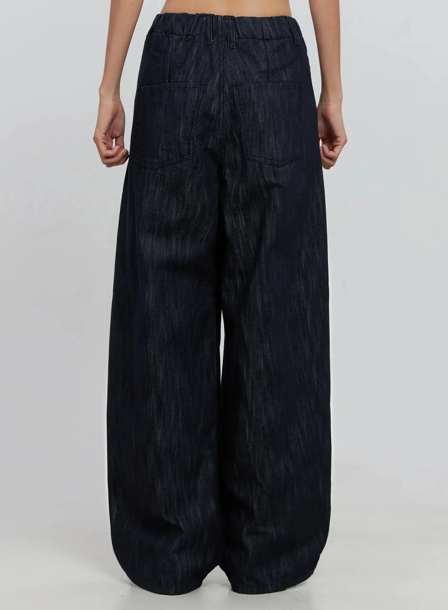 Uven Pintuck Wide-Leg Jeans IS516