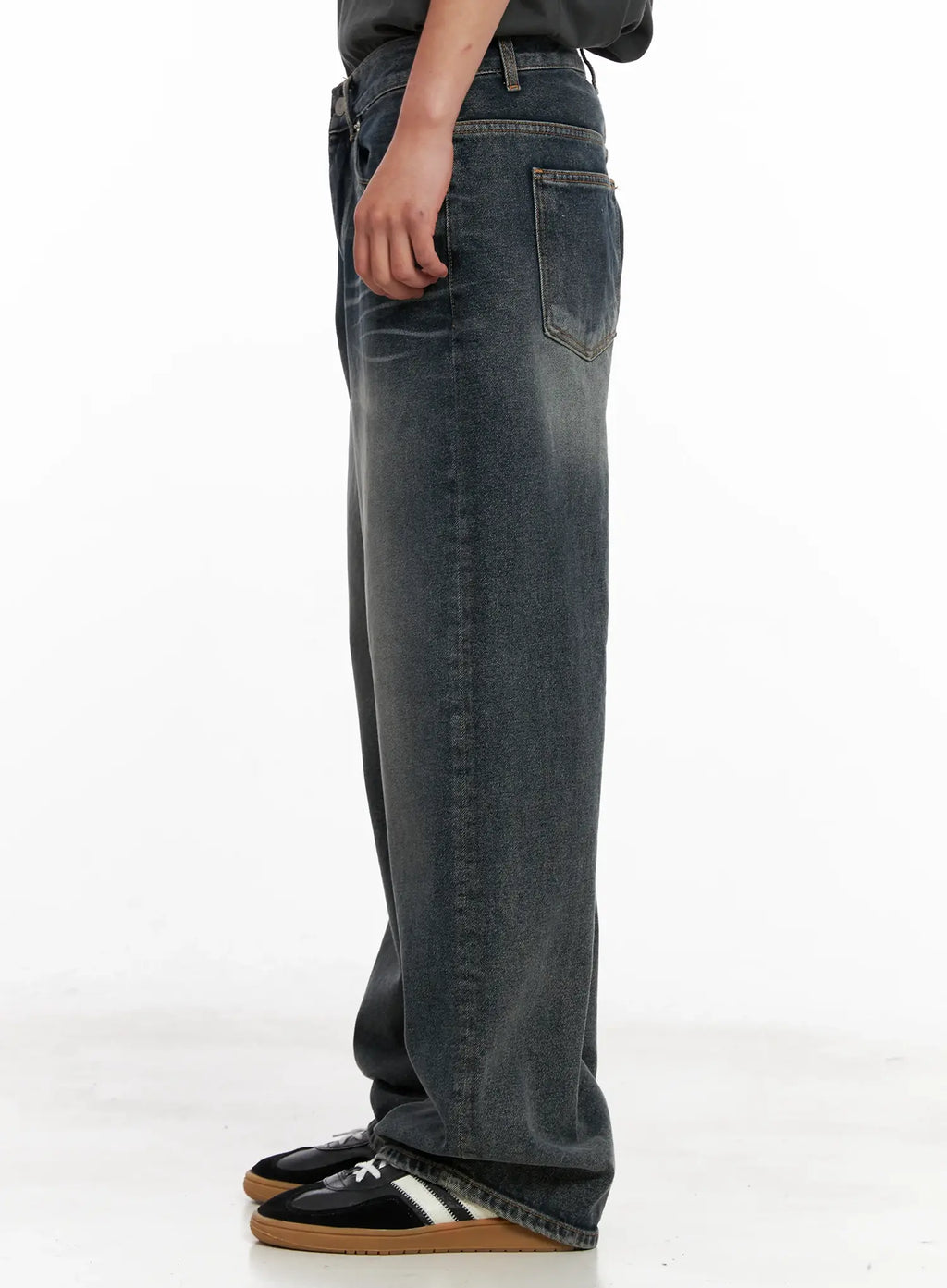 Men's Washed Wide-Leg Jeans IL518