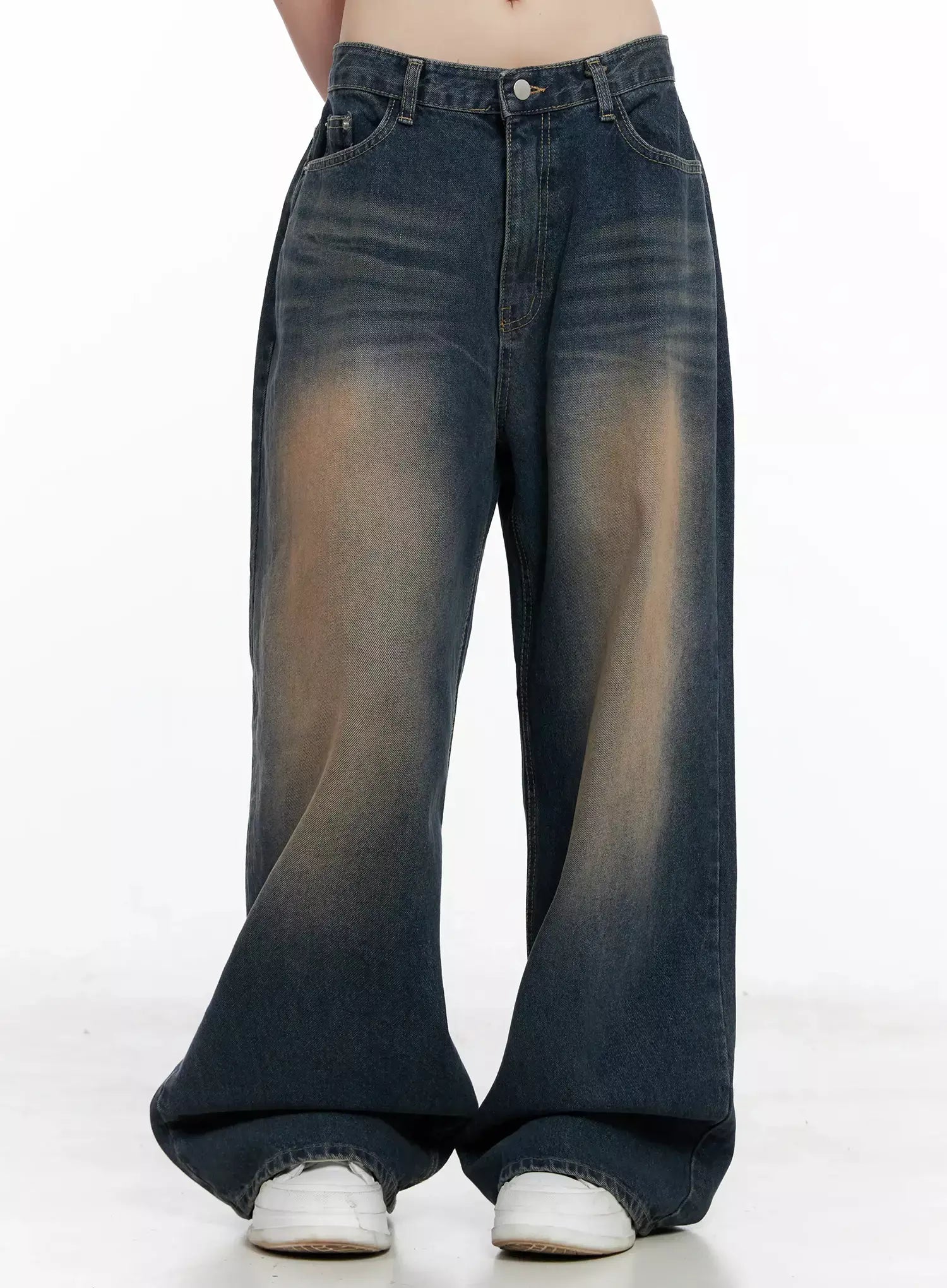 Solji Acid Washed Wide-Leg Jeans IL531