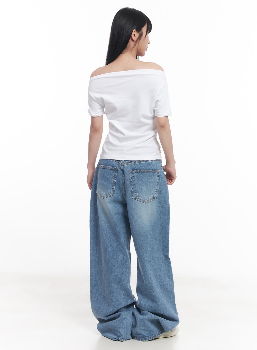 Essential Off-Shoulder Top CY527