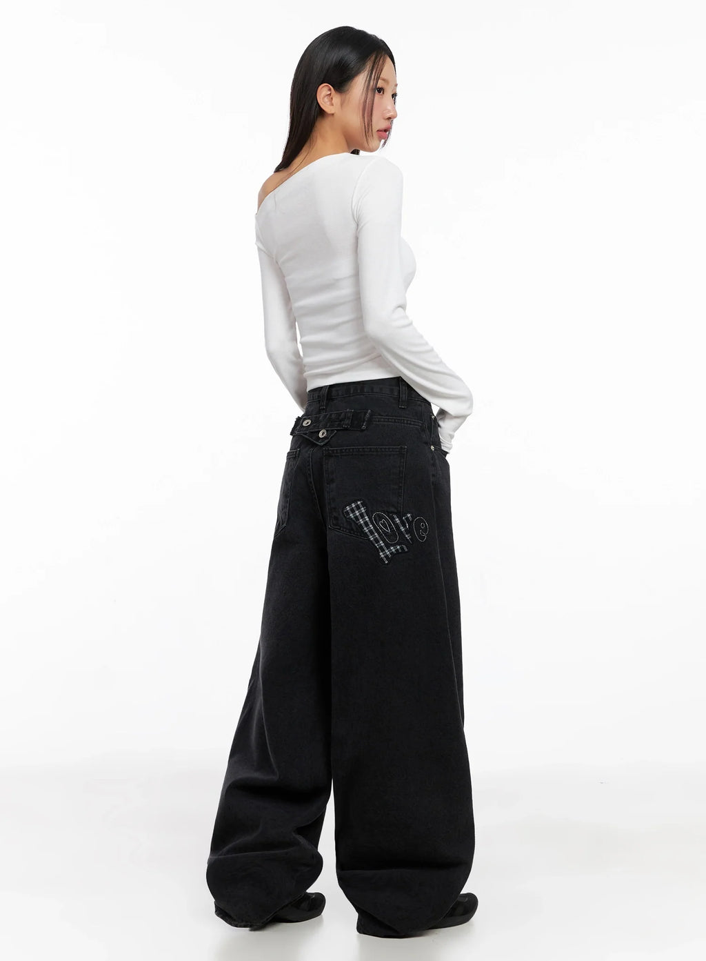 Off-Shoulder Long Sleeve Tee IG528